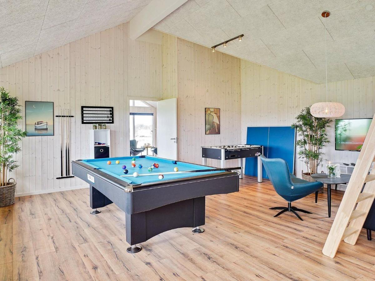 18 Person Holiday Home In Богенсе Экстерьер фото
